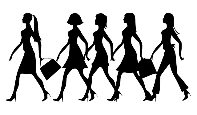 silhouette-women in action